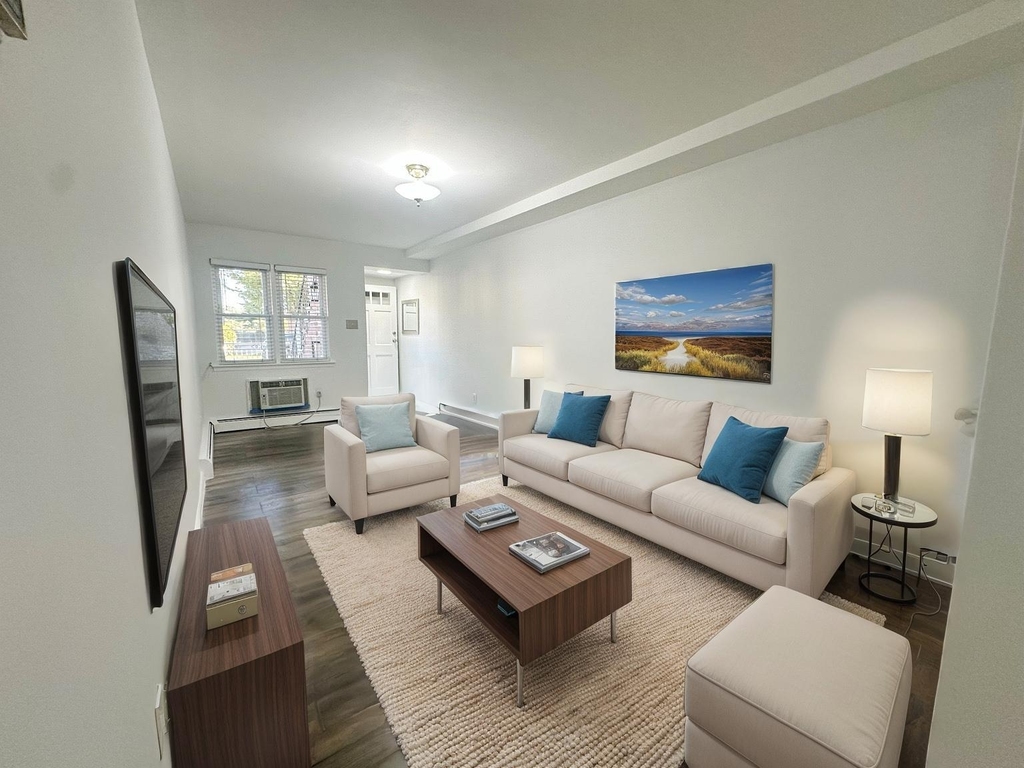 Bay 43rd Street and Cropsey Avenue — Listing History and Nearby Rentals