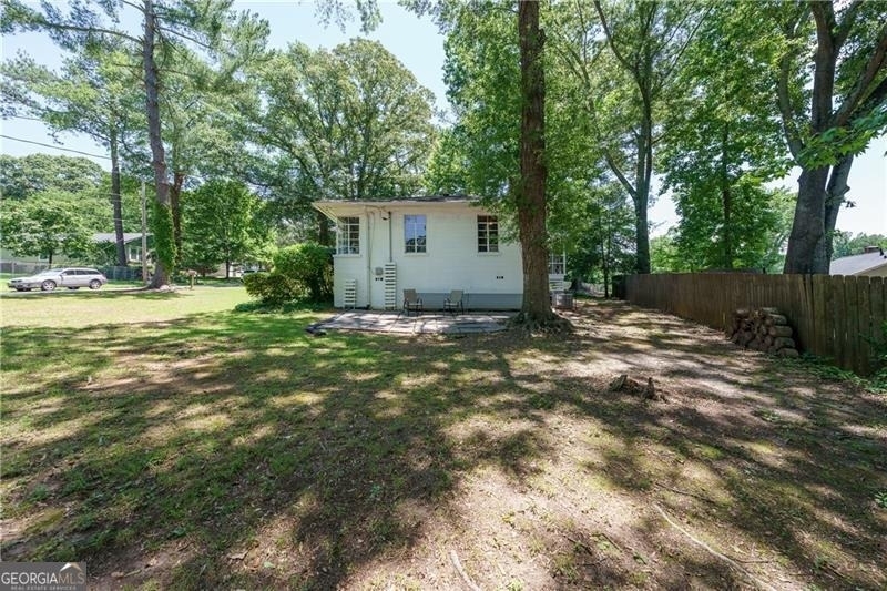 1920 W Forrest Avenue - Photo 24