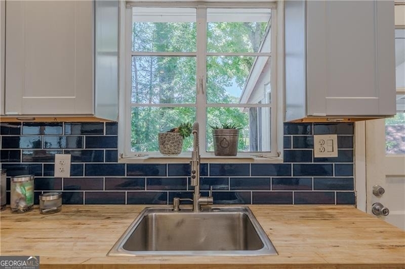 1920 W Forrest Avenue - Photo 11