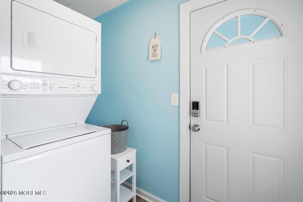 115-117 Coolidge Avenue - Photo 18