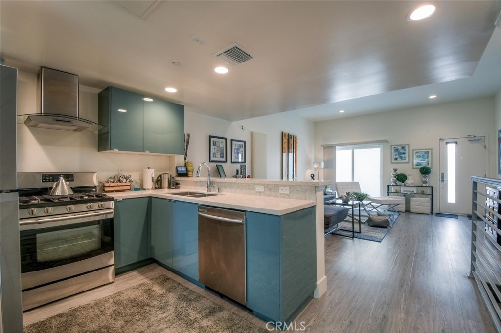 4461 Tujunga Avenue - Photo 6