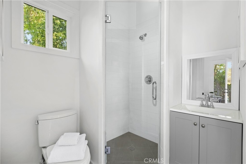 9625 Oak Pass Road - Photo 20
