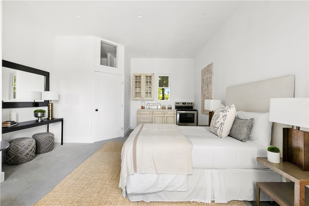 9625 Oak Pass Road - Photo 21