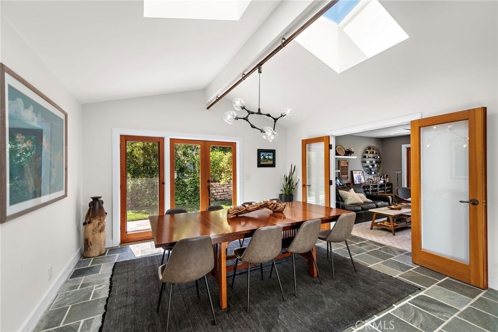3085 Nestall Road - Photo 9