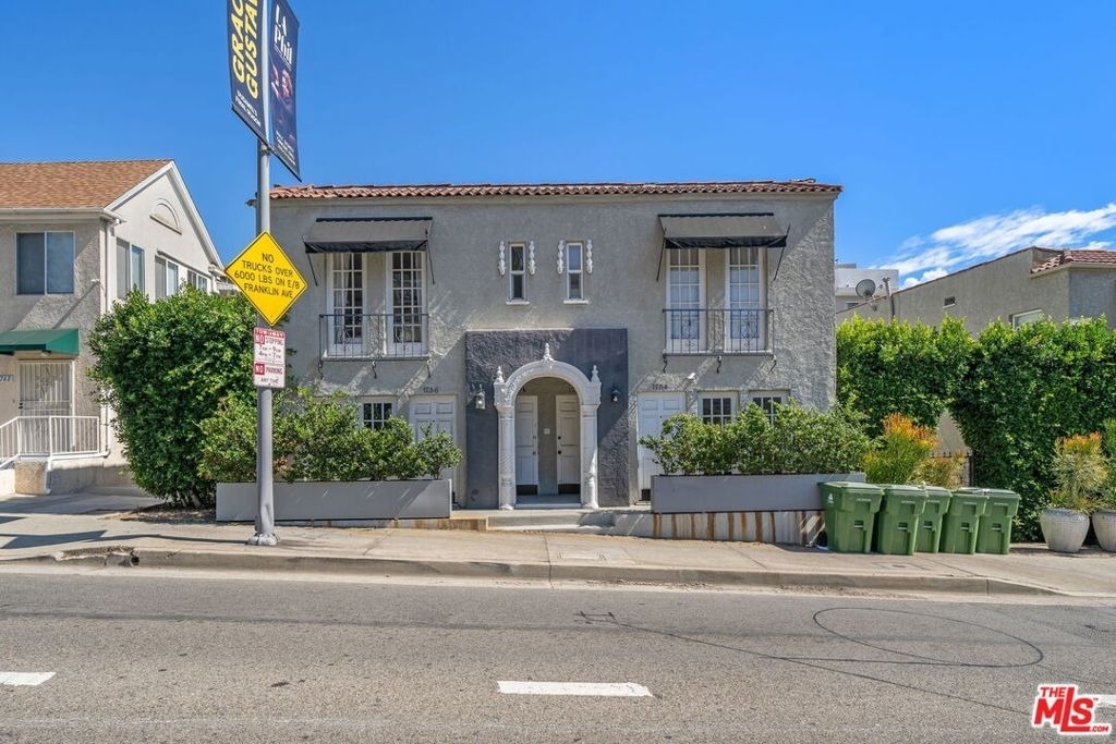 1754 N La Brea Avenue - Photo 22