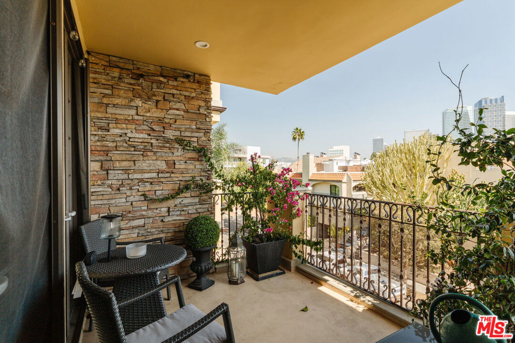1835 Pandora Avenue - Photo 21