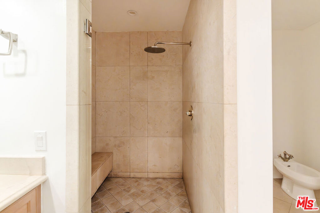 1835 Pandora Avenue - Photo 29