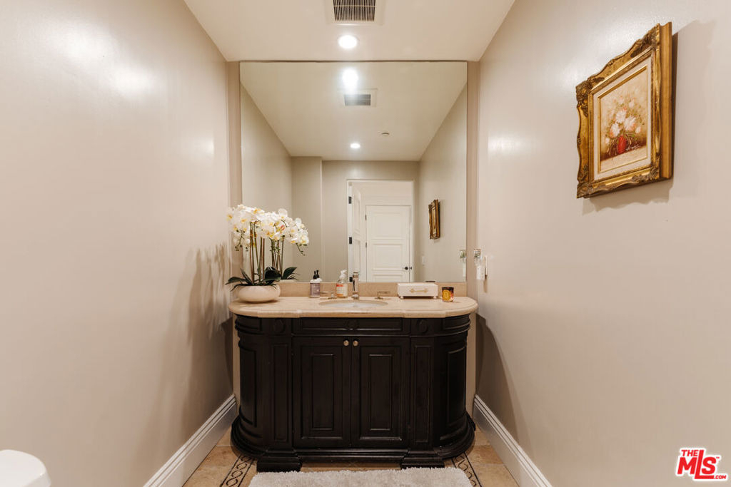 1835 Pandora Avenue - Photo 34