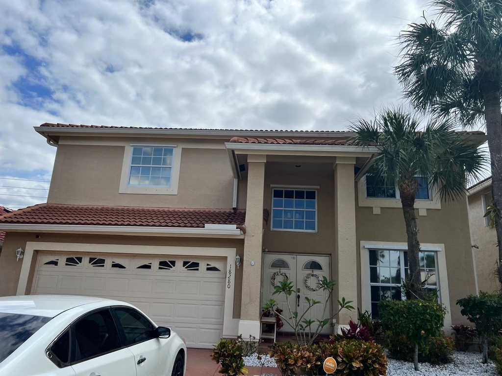 18280 Coral Isles Drive - Photo 2