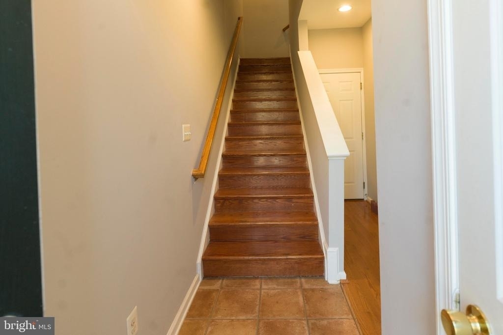 4281 S Capitol Street Sw - Photo 2
