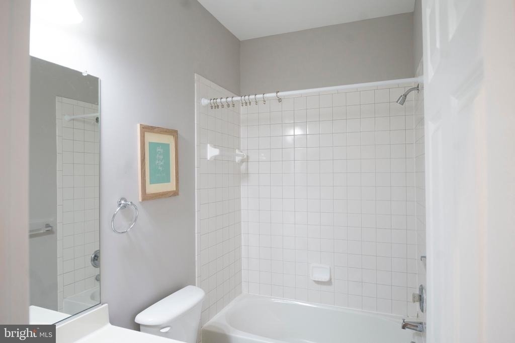 4281 S Capitol Street Sw - Photo 5