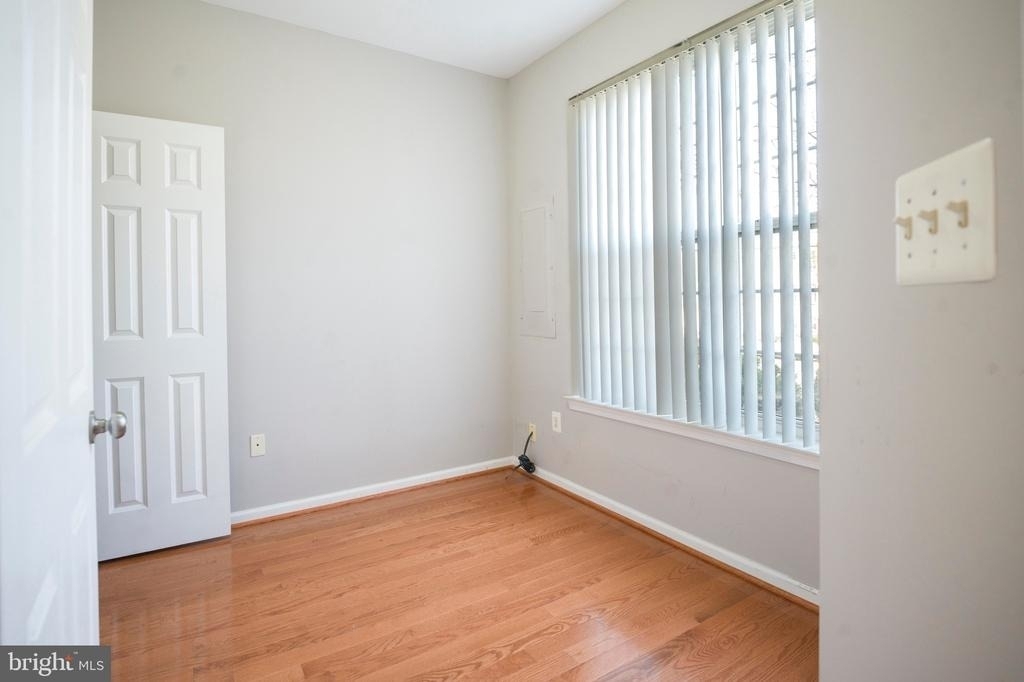 4281 S Capitol Street Sw - Photo 4