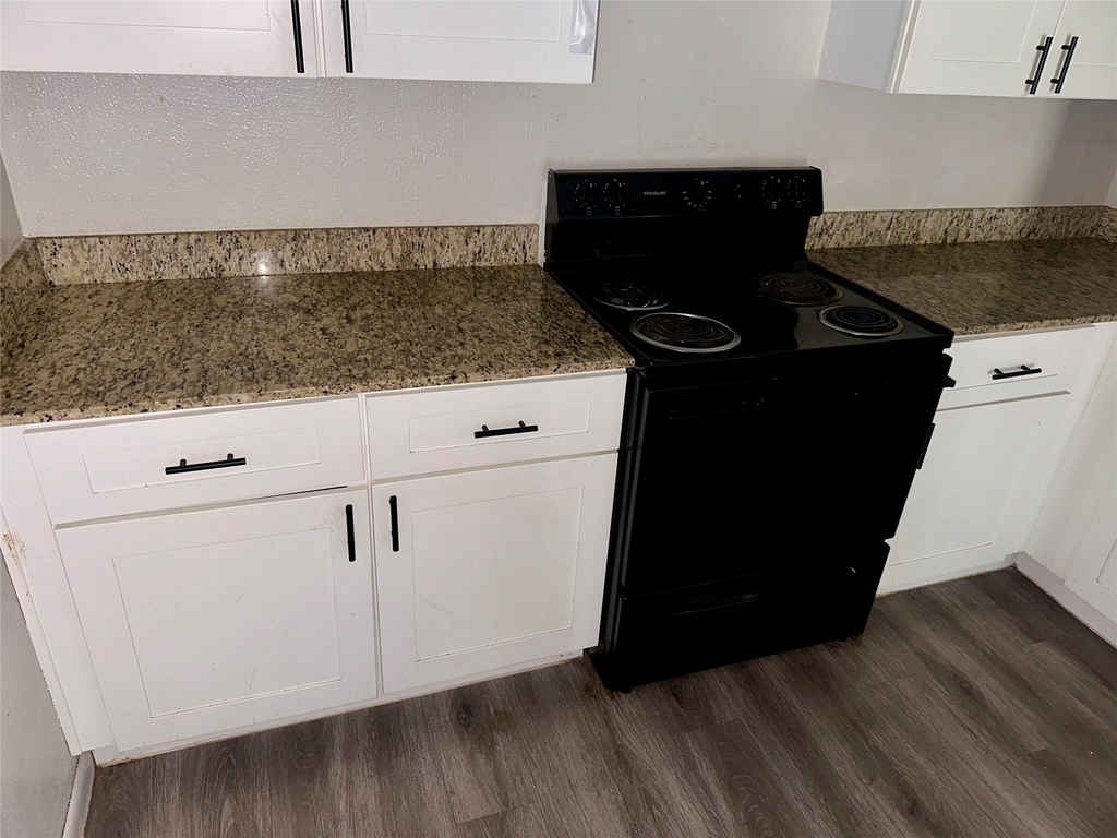 5405 Suez Street - Photo 4