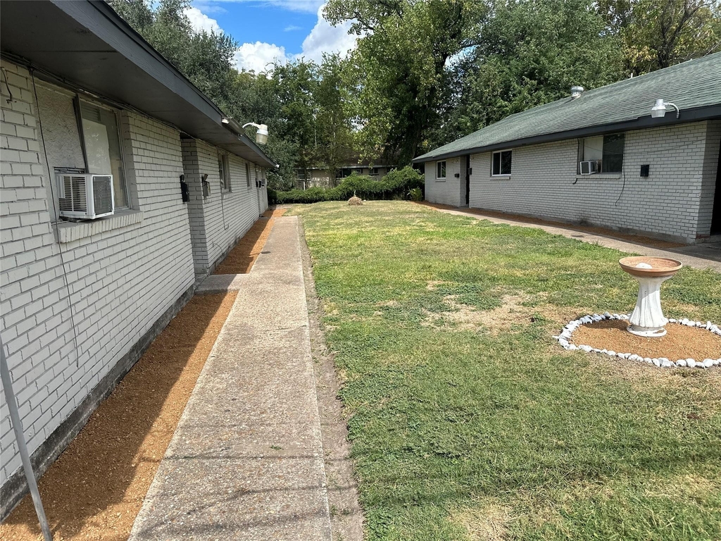 5405 Suez Street - Photo 12