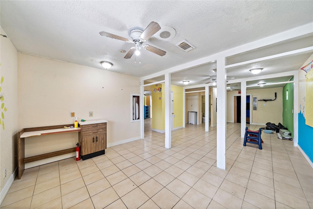 5639 Overdale Street - Photo 5