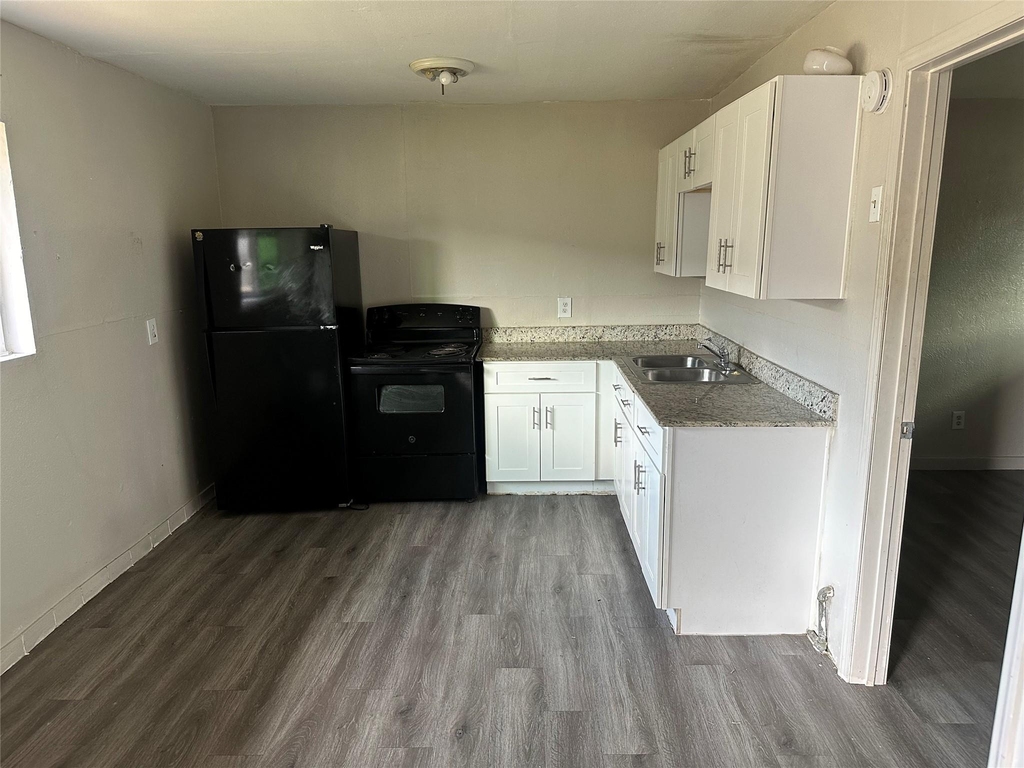 5409 Suez Street - Photo 5