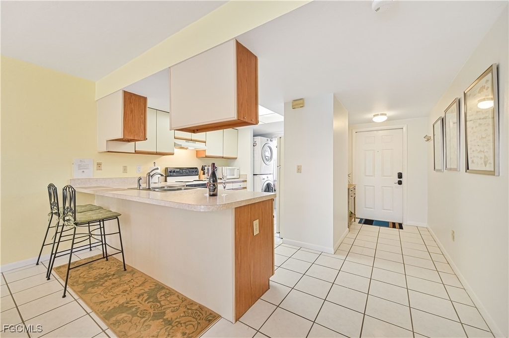 1936 Beach Parkway - Photo 9