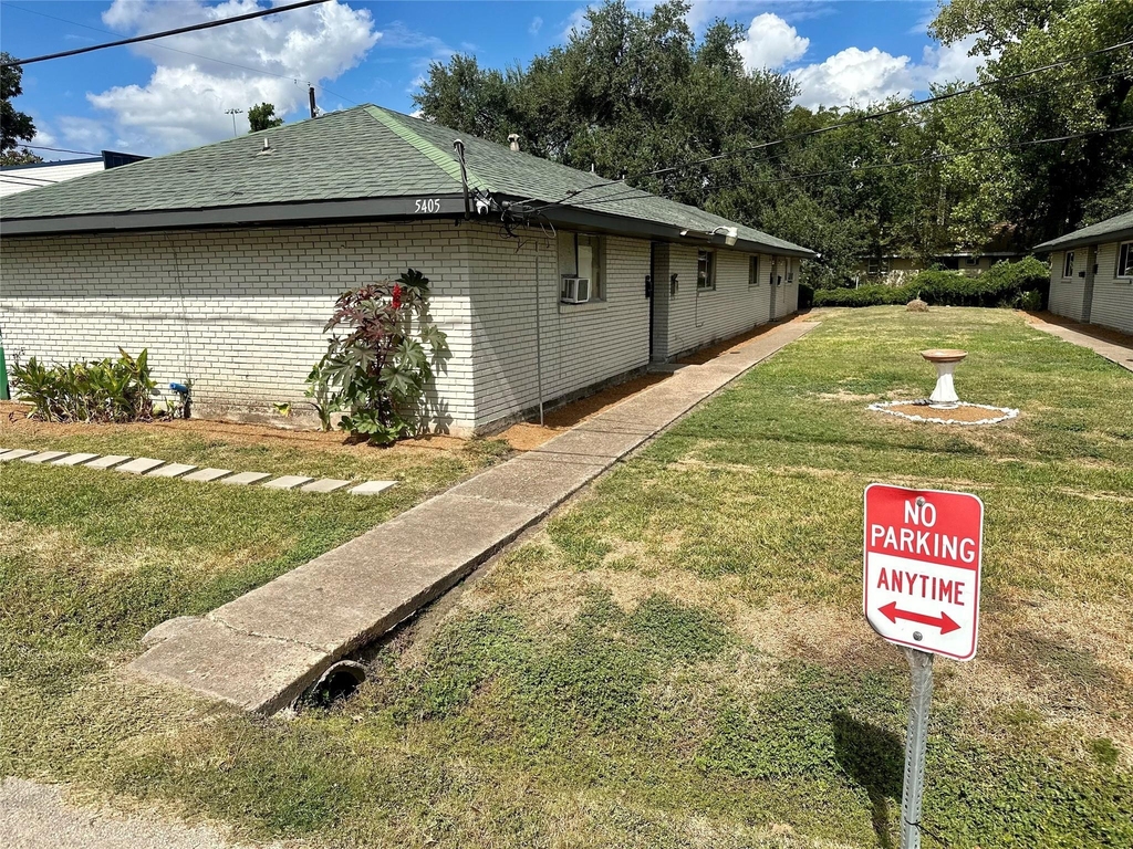 5405 Suez Street - Photo 8