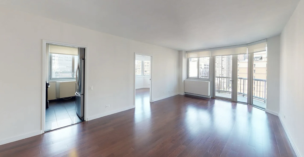 401 East 34th Street, Unit S14c - Photo 1