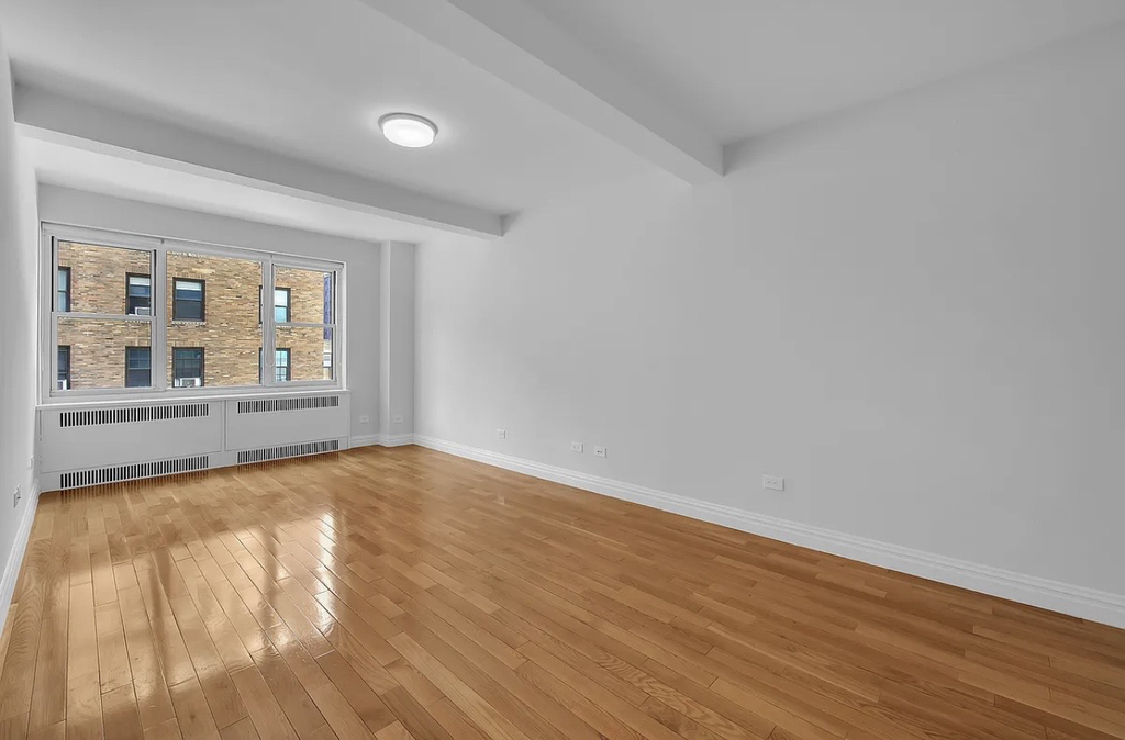 20 Park Avenue, Unit 008c - Photo 2