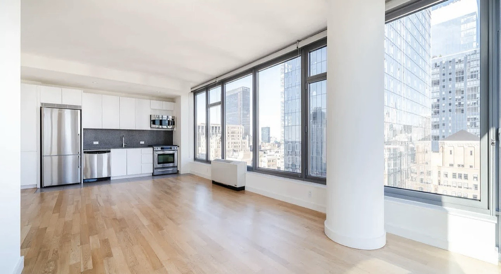300 East 39th Street, Unit Phg - Photo 6