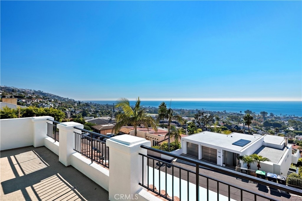 1050 Skyline - Photo 15