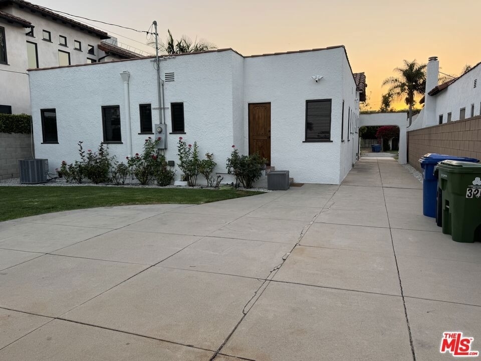326 N La Jolla Avenue - Photo 63