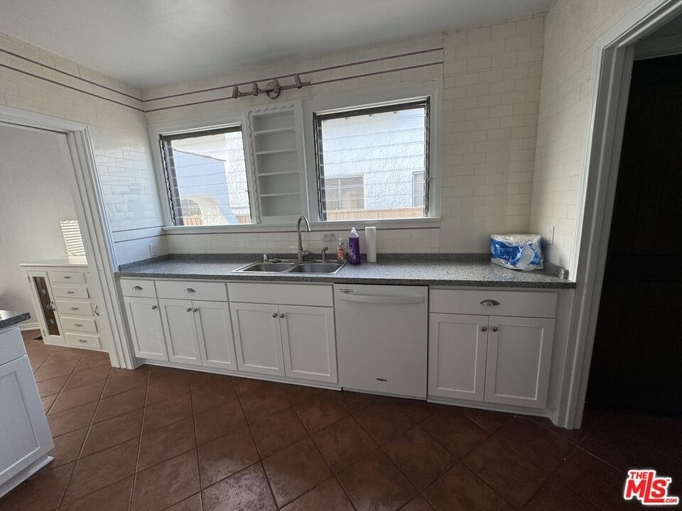 326 N La Jolla Avenue - Photo 14
