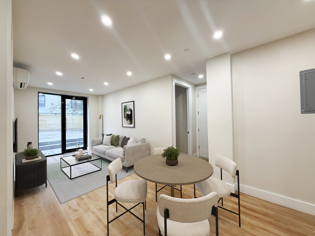694 Rutland Road - Photo 3