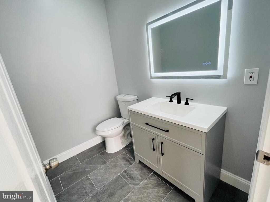 633 S 57th Street - Photo 13