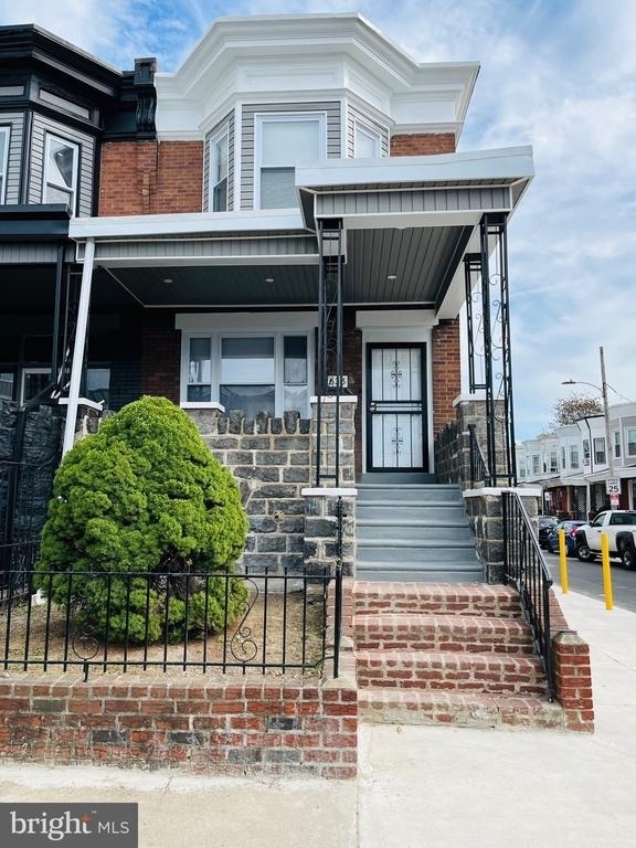 633 S 57th Street - Photo 1
