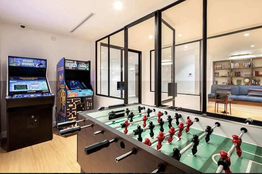 420 East 54th Street, Unit 0711 - Photo 9