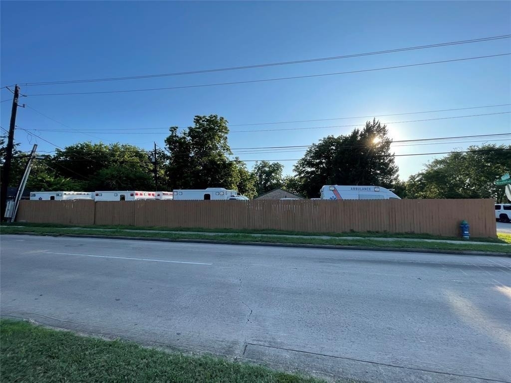 3638 Bloomfield Street - Photo 4