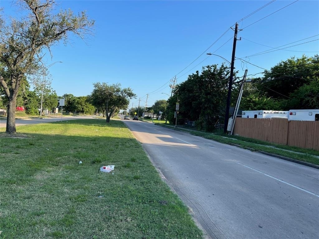 3638 Bloomfield Street - Photo 3