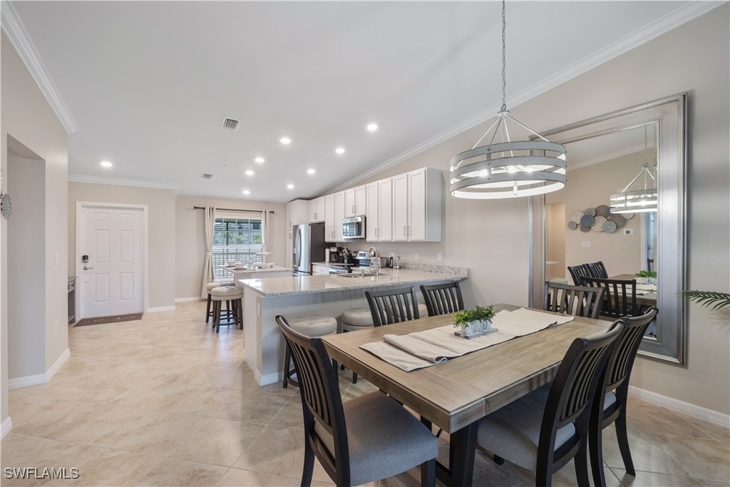 43041 Greenway Boulevard - Photo 4