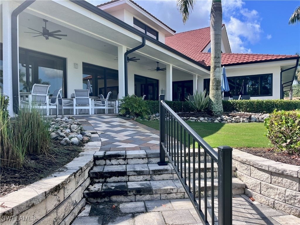 3685 Amberly Circle W - Photo 32