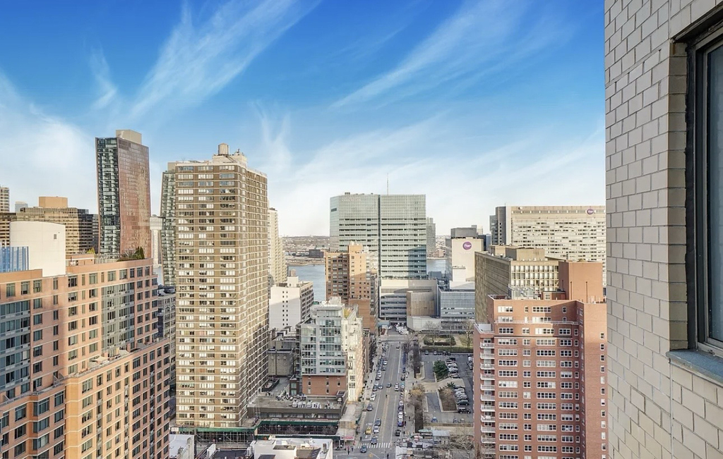 200 East 33rd Street, Unit 26g - Photo 10