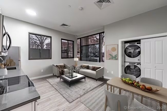 333 State Street - Photo 15