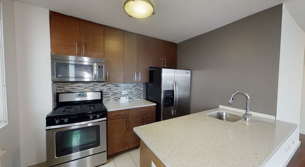 401 East 34th Street, Unit N30f - Photo 0