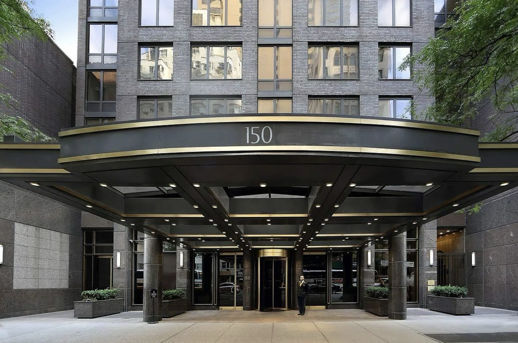 150 East 57th Street, Unit 18c - Photo 3