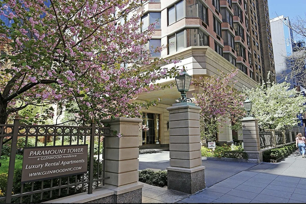 240 East 39th Street, Unit 17f - Photo 9