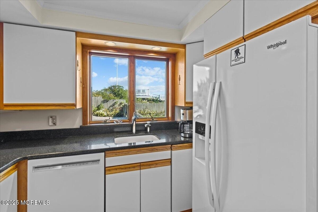 262 Sunset Lane - Photo 11