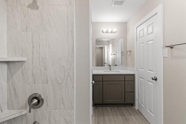 2644 Hutchinson Street - Photo 9