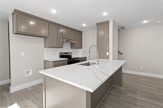 2644 Hutchinson Street - Photo 3