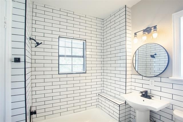 4400 Gaston Avenue - Photo 2