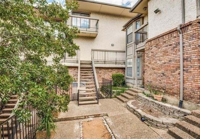 8750 Park Lane - Photo 16