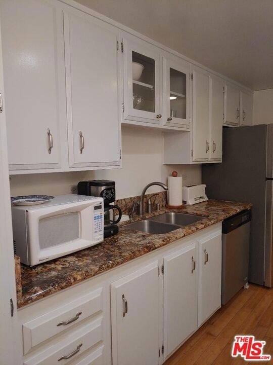 23918 De Ville Way - Photo 20