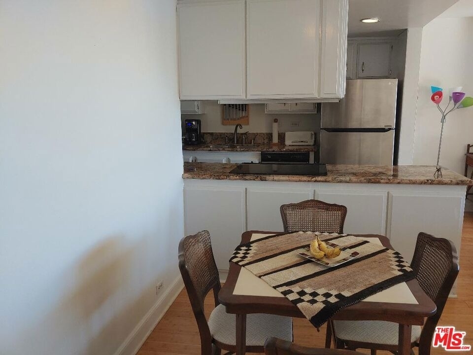 23918 De Ville Way - Photo 12