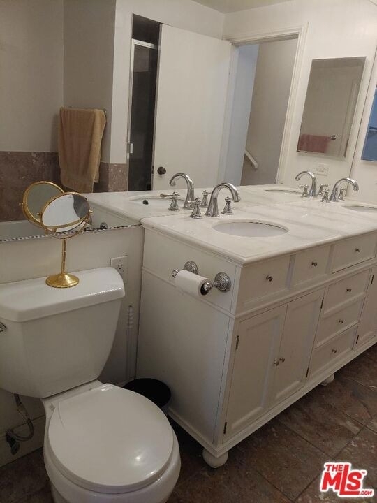 23918 De Ville Way - Photo 34
