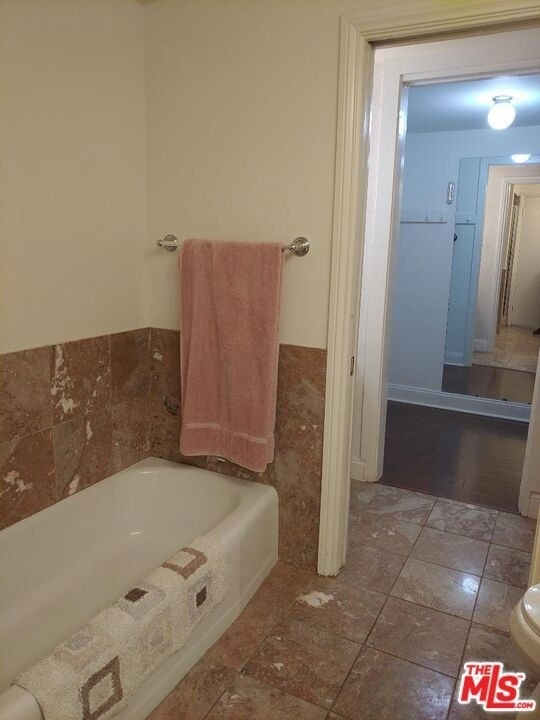 23918 De Ville Way - Photo 36